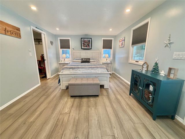 121 TAMARISK WAY, Leesburg, FL 34748