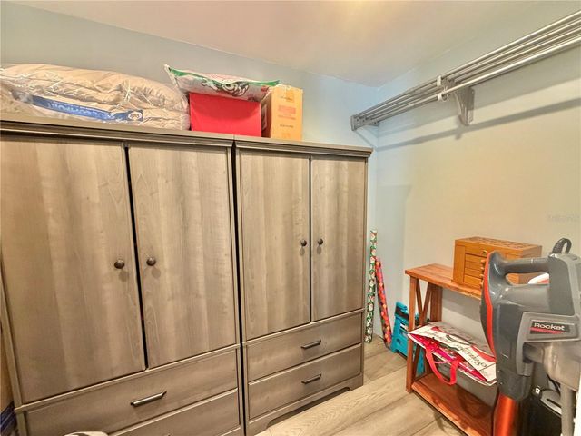 121 TAMARISK WAY, Leesburg, FL 34748