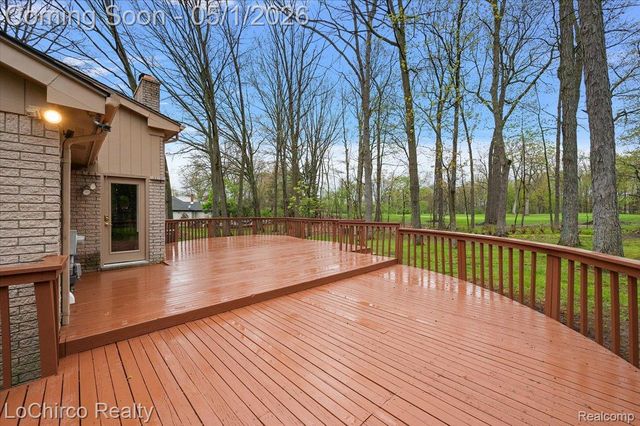 6019 Glen Eagles Drive, West Bloomfield Charter Township, MI 48323