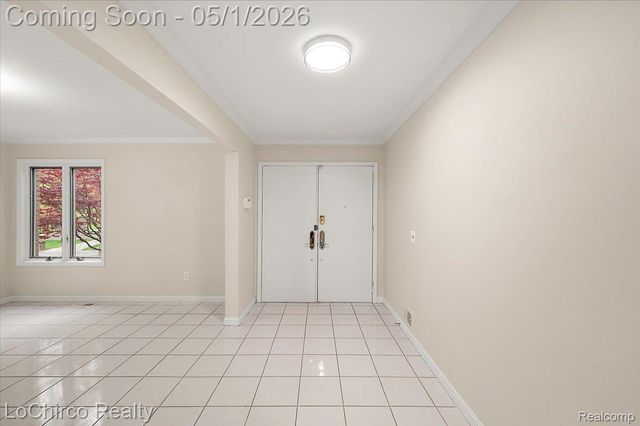 6019 Glen Eagles Drive, West Bloomfield Charter Township, MI 48323