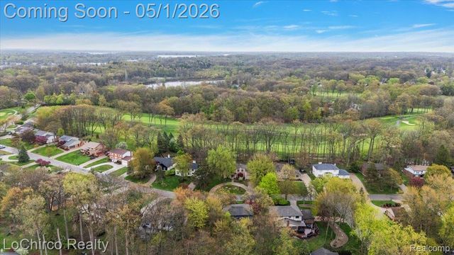 6019 Glen Eagles Drive, West Bloomfield Charter Township, MI 48323