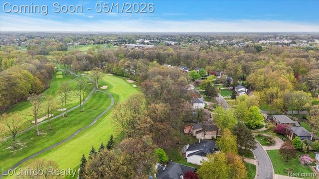 6019 Glen Eagles Drive, West Bloomfield Charter Township, MI 48323