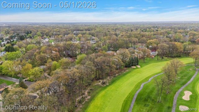 6019 Glen Eagles Drive, West Bloomfield Charter Township, MI 48323