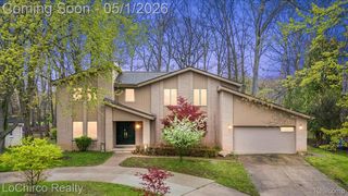 6019 Glen Eagles Drive, West Bloomfield Charter Township, MI 48323