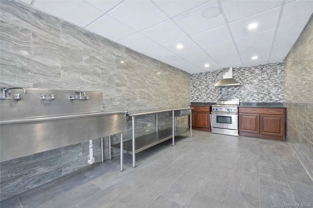 2929 Morgan Avenue, Bronx, NY 10469