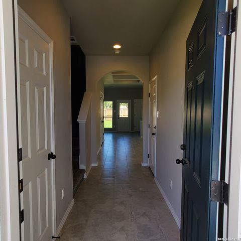 8607 Valentina Way 102, San Antonio, TX 78245