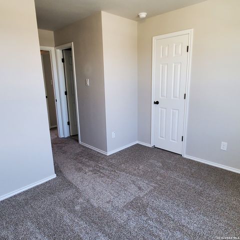 8607 Valentina Way 102, San Antonio, TX 78245