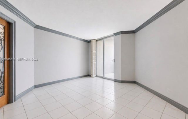 5555 Collins Ave 16A, Miami Beach, FL 33140