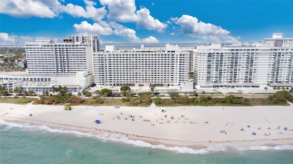 5555 Collins Ave 16A, Miami Beach, FL 33140