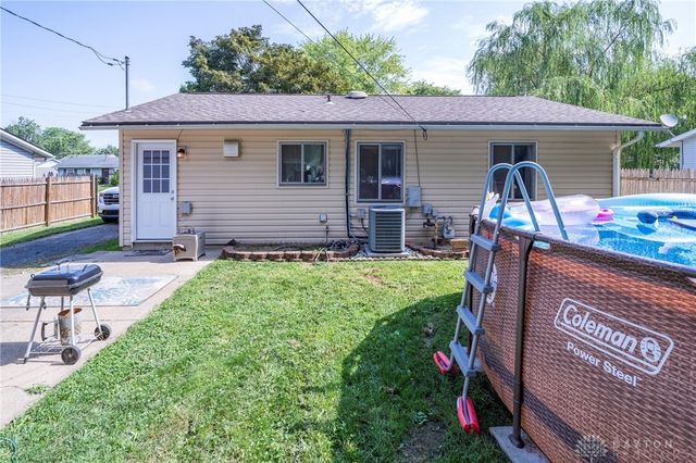 987 Stewart Avenue, Xenia, OH 45385