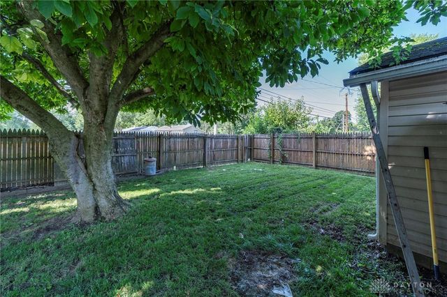 987 Stewart Avenue, Xenia, OH 45385