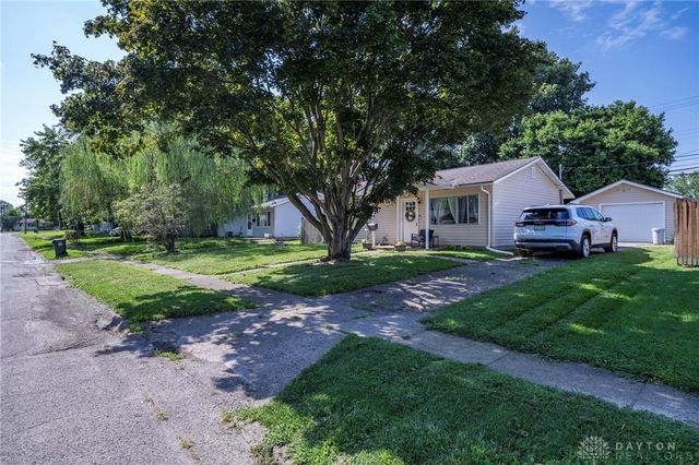 987 Stewart Avenue, Xenia, OH 45385