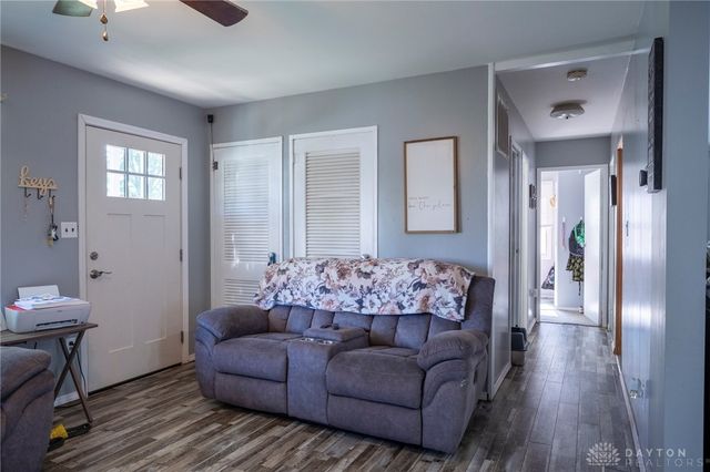 987 Stewart Avenue, Xenia, OH 45385