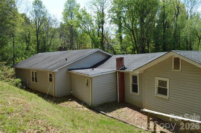191 Flat Rock Hill Road, Tryon, NC 28782