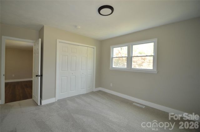 191 Flat Rock Hill Road, Tryon, NC 28782