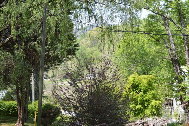 191 Flat Rock Hill Road, Tryon, NC 28782