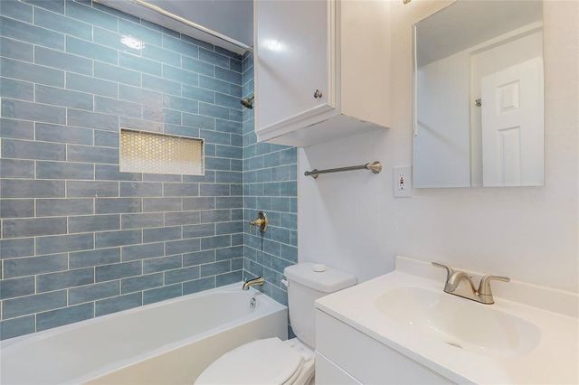 3524 Pacesetter Drive, Dallas, TX 75241