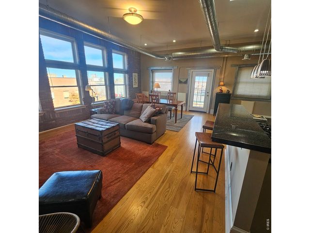 804 8th St 301, Greeley, CO 80631