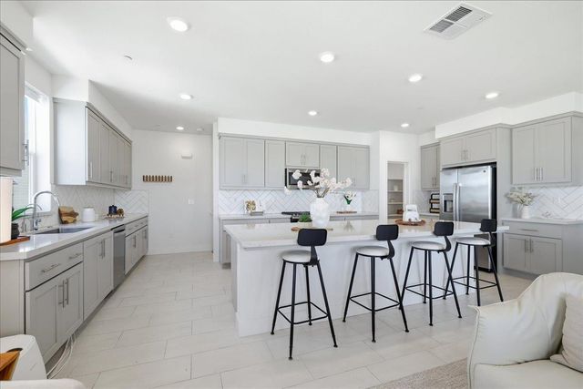 9652 Seawind Way, Newark, CA 94560