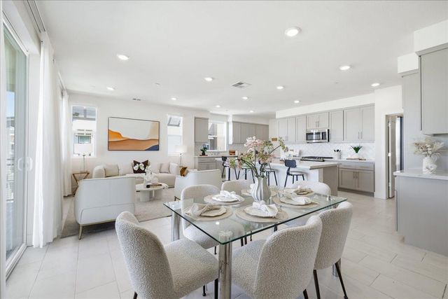 9652 Seawind Way, Newark, CA 94560