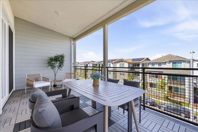 9652 Seawind Way, Newark, CA 94560