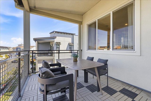 9652 Seawind Way, Newark, CA 94560
