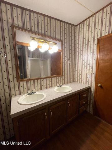276 Poagville Road, Coldwater, MS 38618