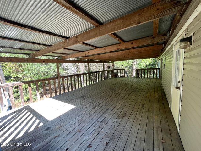 276 Poagville Road, Coldwater, MS 38618