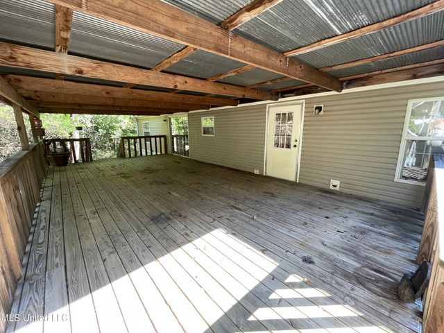 276 Poagville Road, Coldwater, MS 38618