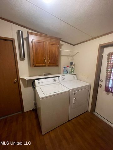 276 Poagville Road, Coldwater, MS 38618
