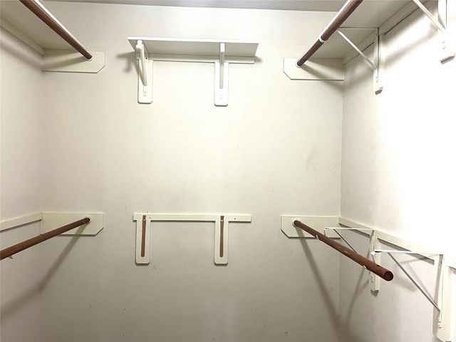 17314 S Summit Canyon Drive, Houston, TX 77095