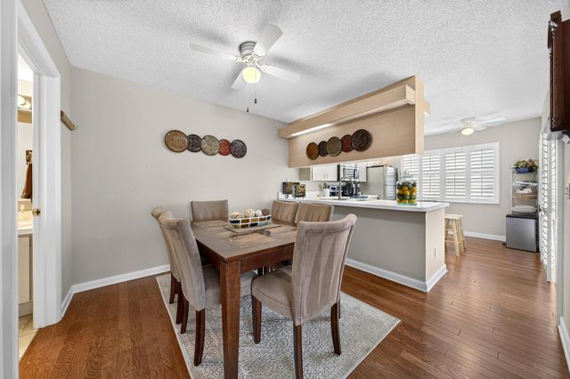 42 Essex Court B, Royal Palm Beach, FL 33411