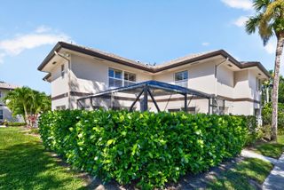 42 Essex Court B, Royal Palm Beach, FL 33411