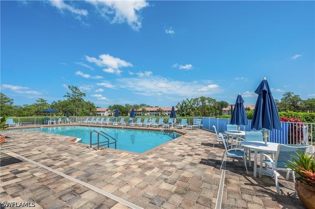 5640 Lago Villaggio WAY, Naples, FL 34104