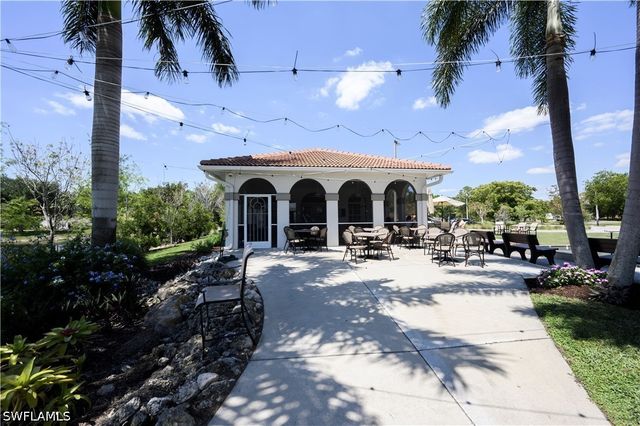5640 Lago Villaggio WAY, Naples, FL 34104