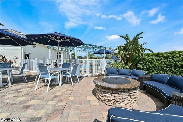5640 Lago Villaggio WAY, Naples, FL 34104