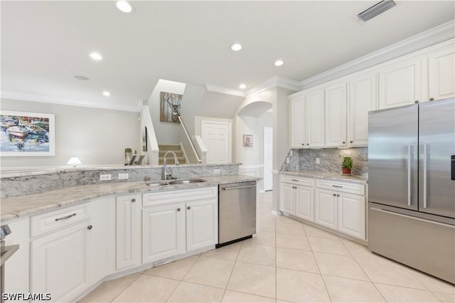 5640 Lago Villaggio WAY, Naples, FL 34104