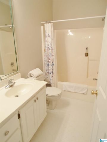 2606 OAK VILLAGE DRIVE, Anniston, AL 36207