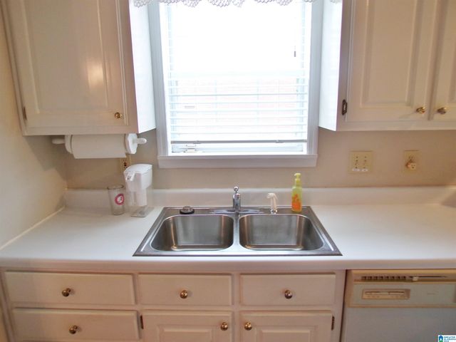 2606 OAK VILLAGE DRIVE, Anniston, AL 36207