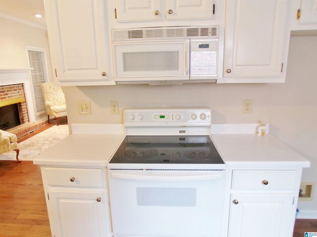 2606 OAK VILLAGE DRIVE, Anniston, AL 36207