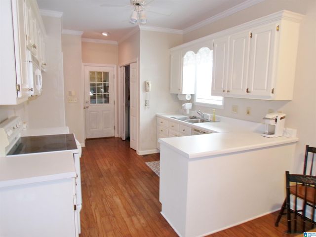 2606 OAK VILLAGE DRIVE, Anniston, AL 36207