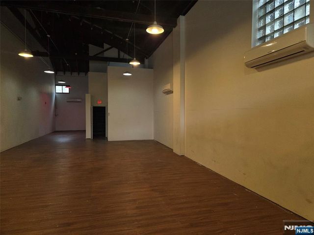 191 Englewood Avenue A, Englewood, NJ 07631
