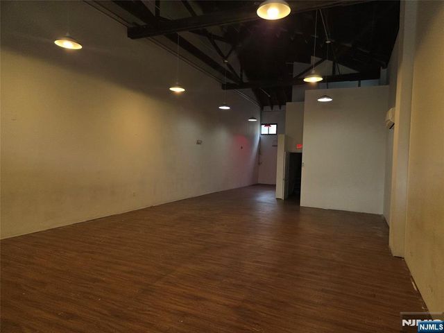 191 Englewood Avenue A, Englewood, NJ 07631