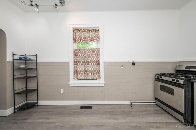 3341 Hanna Avenue, Cincinnati, OH 45211