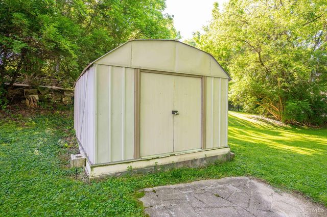 3341 Hanna Avenue, Cincinnati, OH 45211