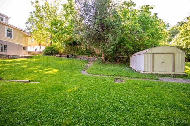 3341 Hanna Avenue, Cincinnati, OH 45211