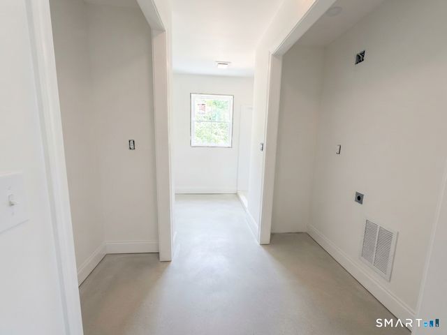362 Forbes Street, East Hartford, CT 06118