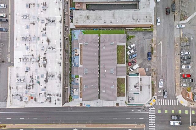 922 Woodside Road, Redwood City, CA 94061