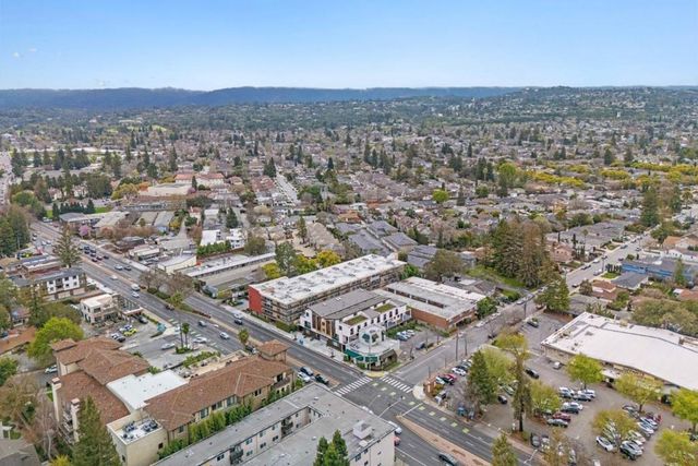 922 Woodside Road, Redwood City, CA 94061