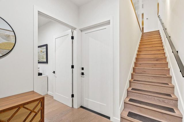 922 Woodside Road, Redwood City, CA 94061